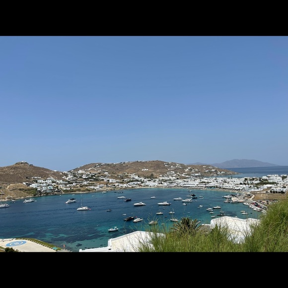 Meet your Posher, Perfect Kini - Picture 8 of 16